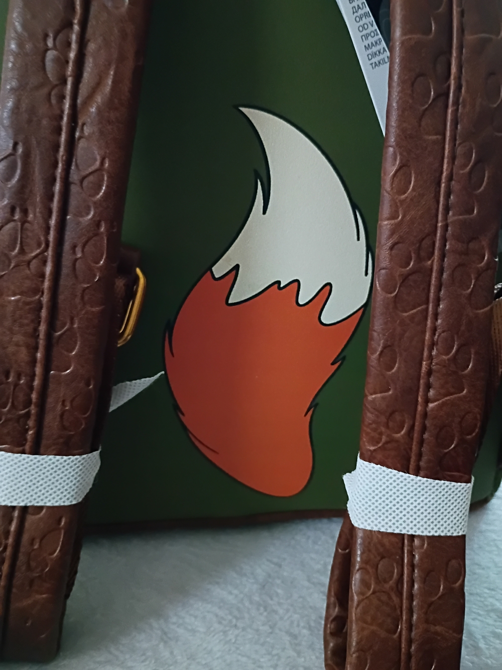 Fox And The Hound Limited Edition Loungefly BNWT - Picture 2 of 6